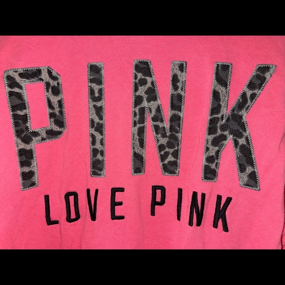 hot pink Victoria’s Secret 3/4 zip sweatshirt with grey leopard “LOVE PINK” - Picture 4 of 4